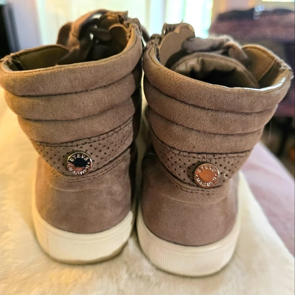 Steve Madden 